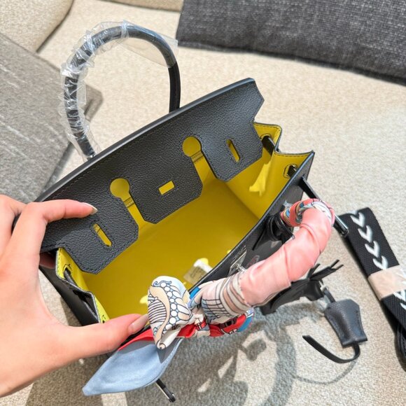 Limited Edition Luxury Black Birkin Style Satchel PHW - Picture 9 of 9